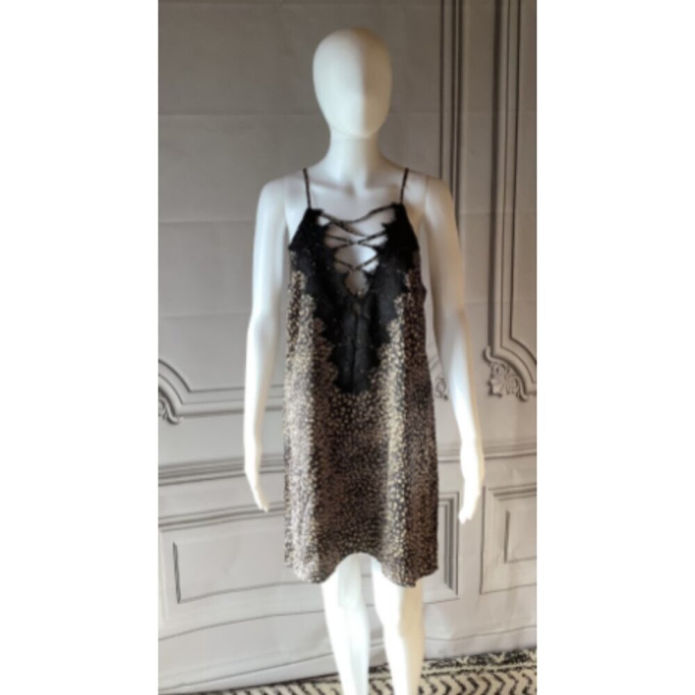 **En Creme** Leopard Crochet Lace Slip Dress/Nightgown NWT Valentines Day